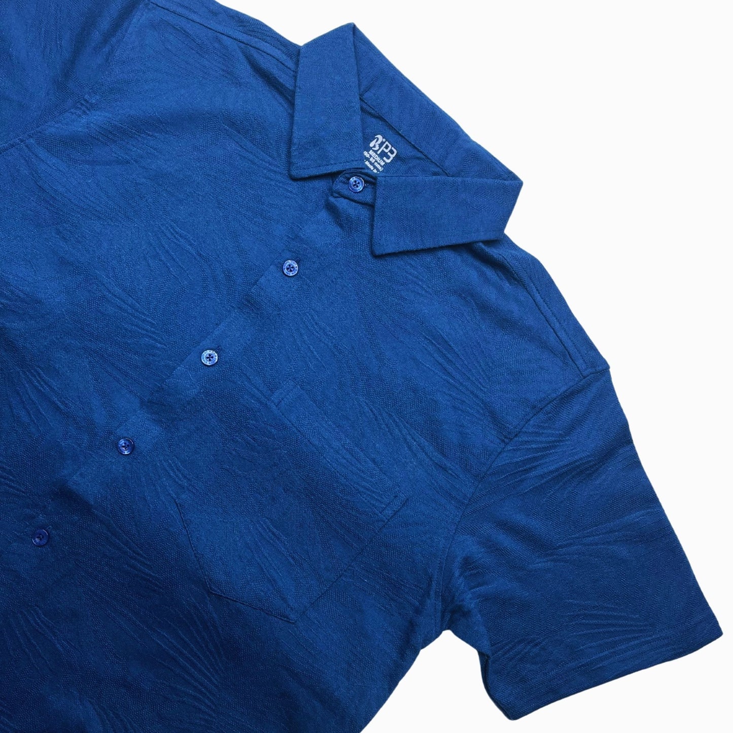 Men's textured half sleeve knit shirt for office and tropics in ocean blue colour