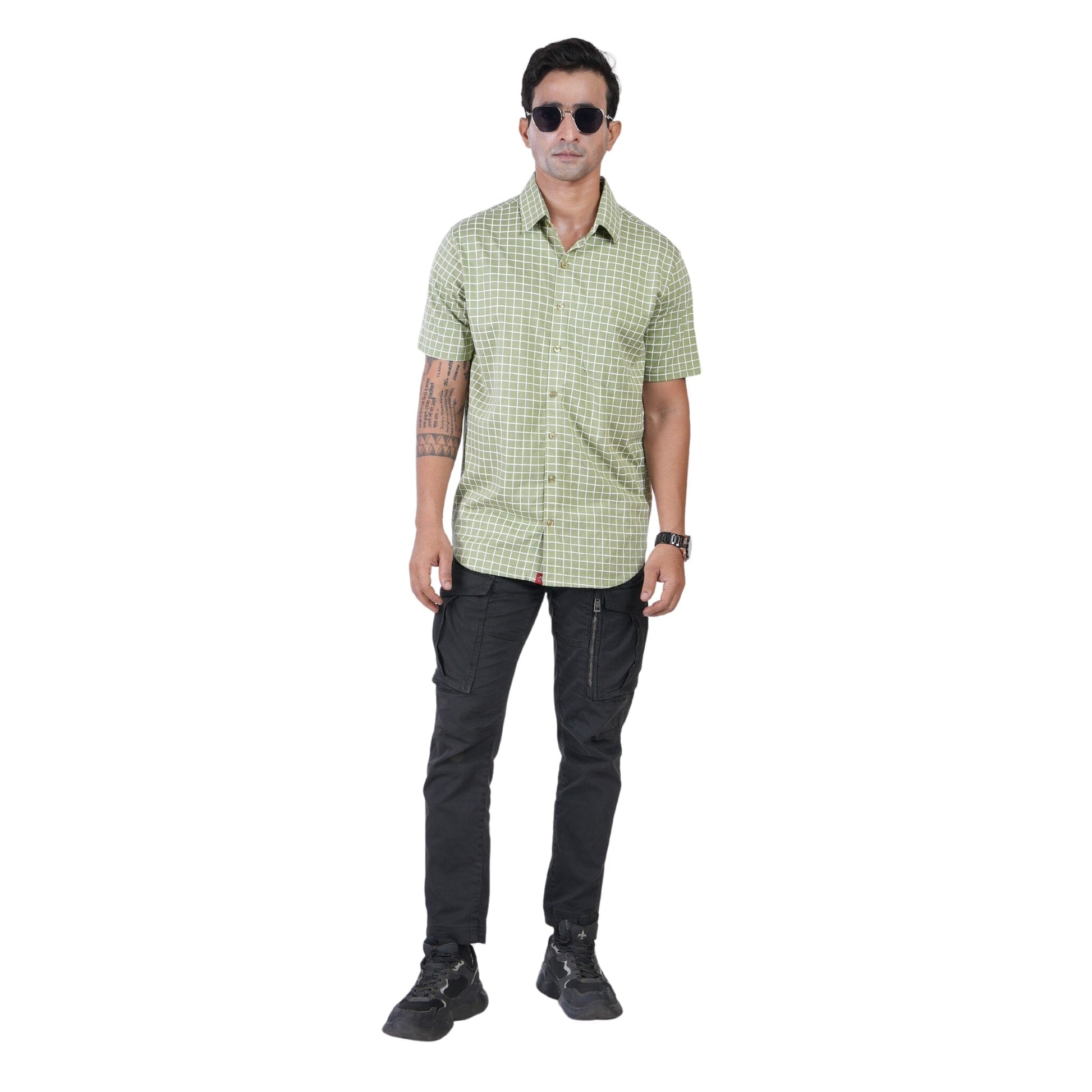 Men’s regular fit mercerised knit shirt in Banana Leaf Green Colour ,breathable fabric for all-day wear,Formal casual shirt with half sleeves and shirt collar
