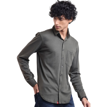 The Wood Pulp Front Open Knit Shirt in Forest Moss Green Colour – cotton Tencel breathable fabric,Men’s summer knit shirt,eco-friendly cotton blend,relaxed fit for warm weather